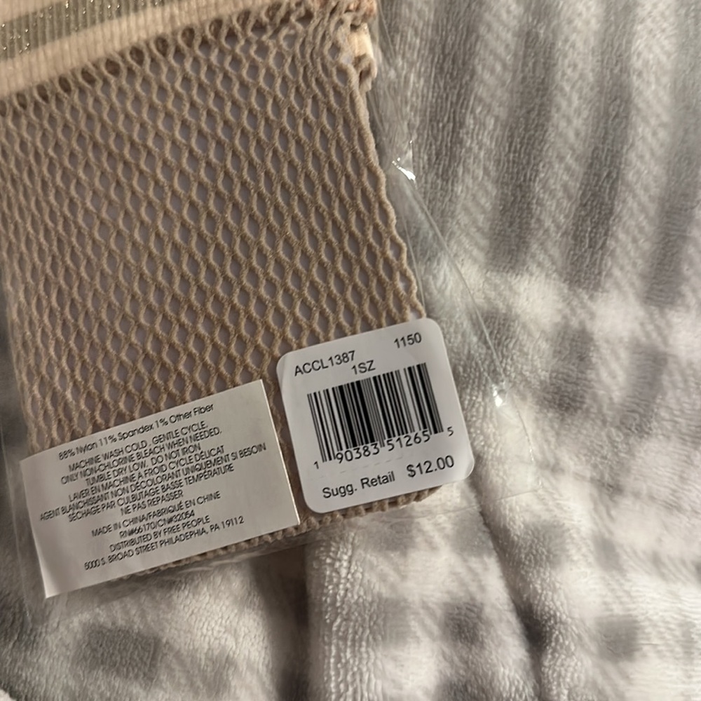 Free People Fishnet Mesh Anklet Socks - Picture 5 of 5